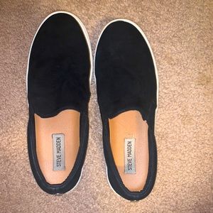 Steve Madden Hill Sneakers/ Slip Ons Size 8.5